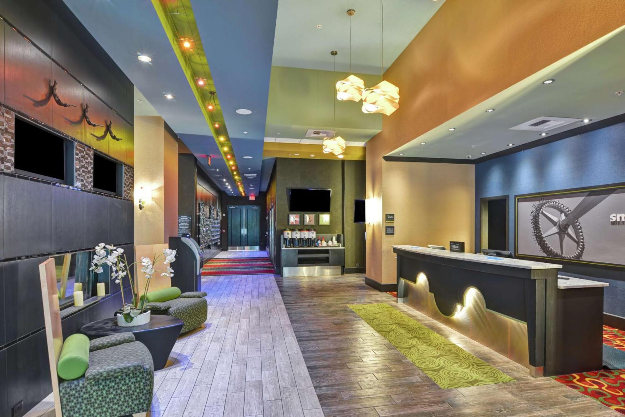 Hampton Inn & Suites Crabtree Raleigh Exterior foto