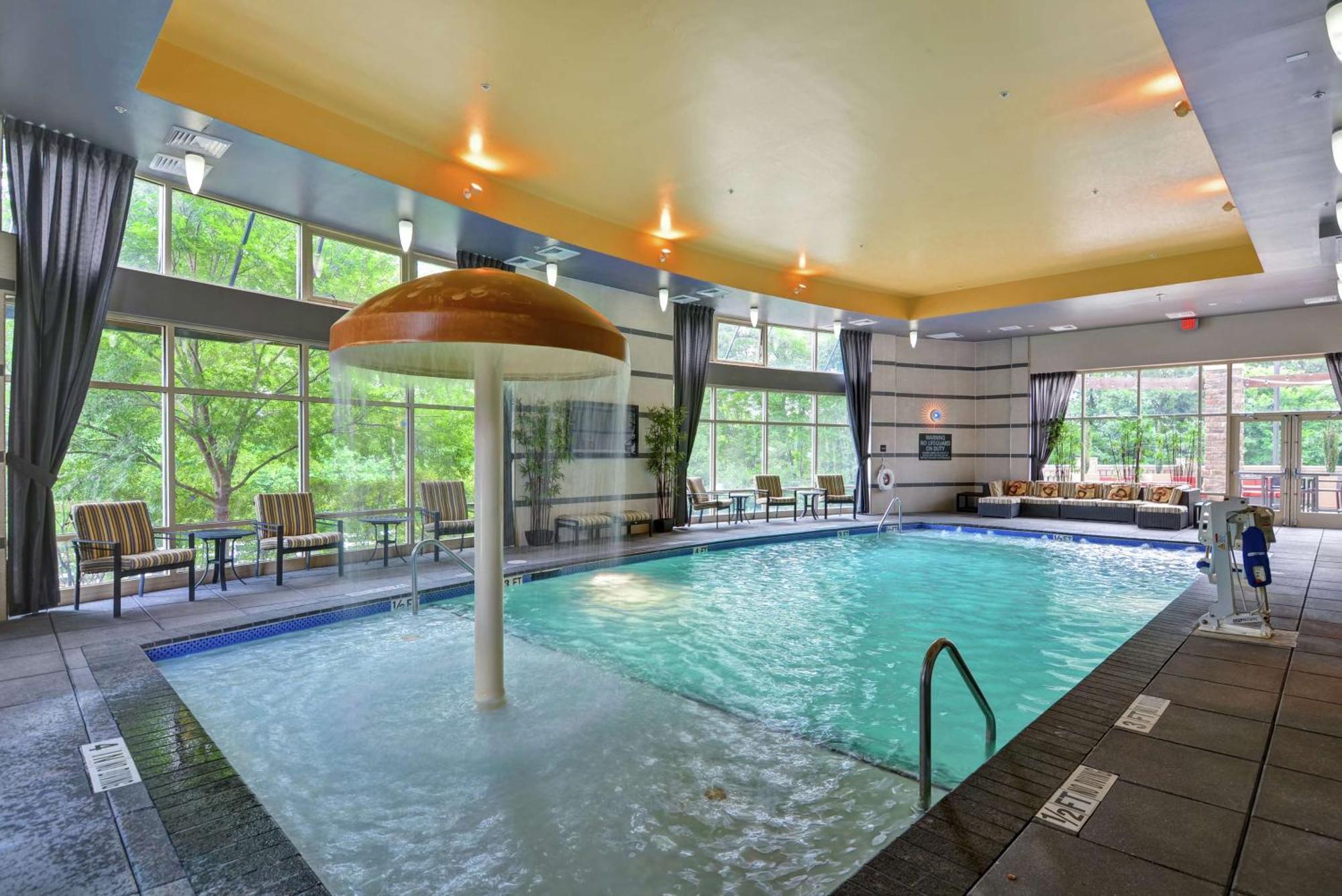 Hampton Inn & Suites Crabtree Raleigh Exterior foto