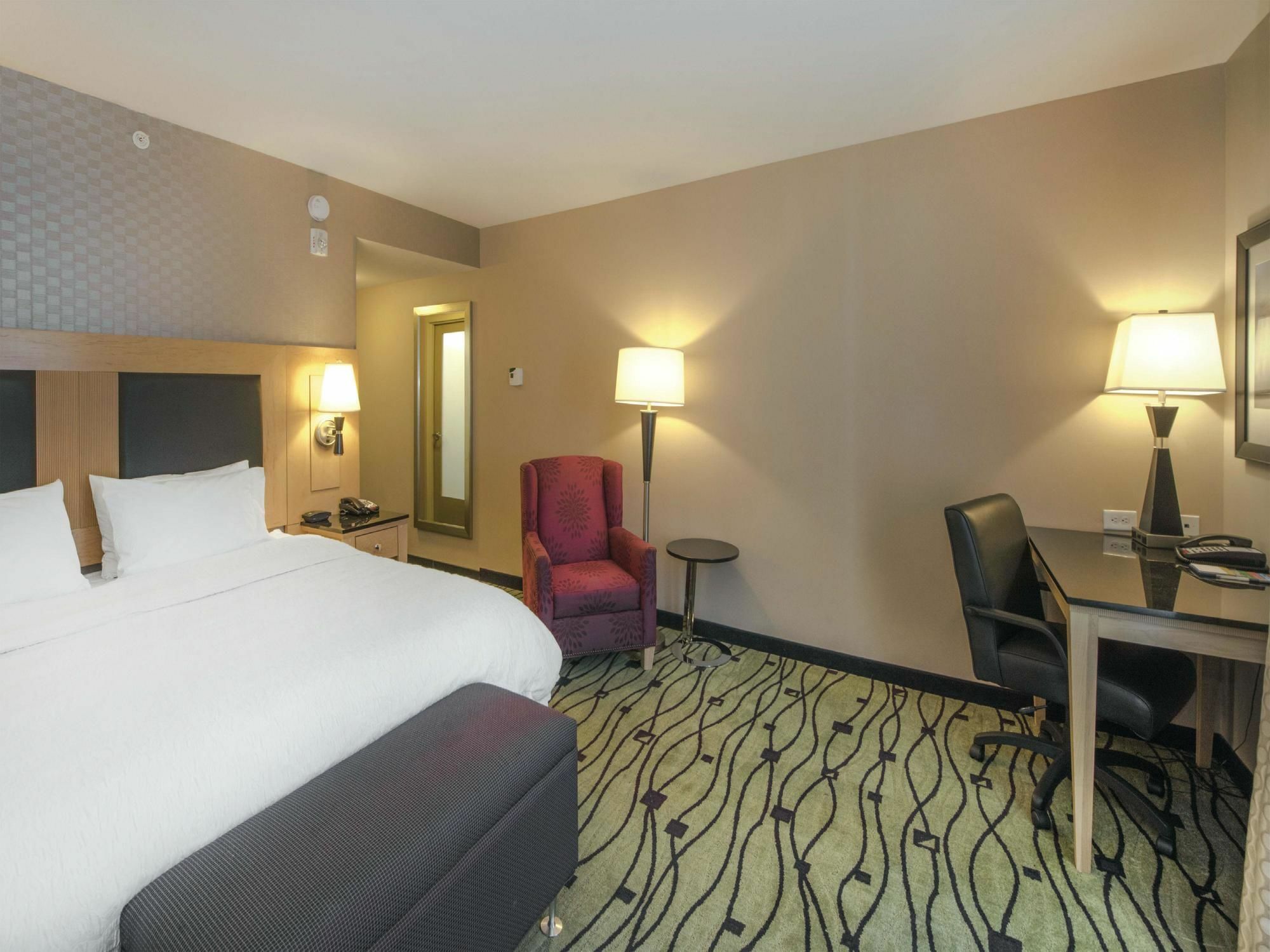 Hampton Inn & Suites Crabtree Raleigh Exterior foto